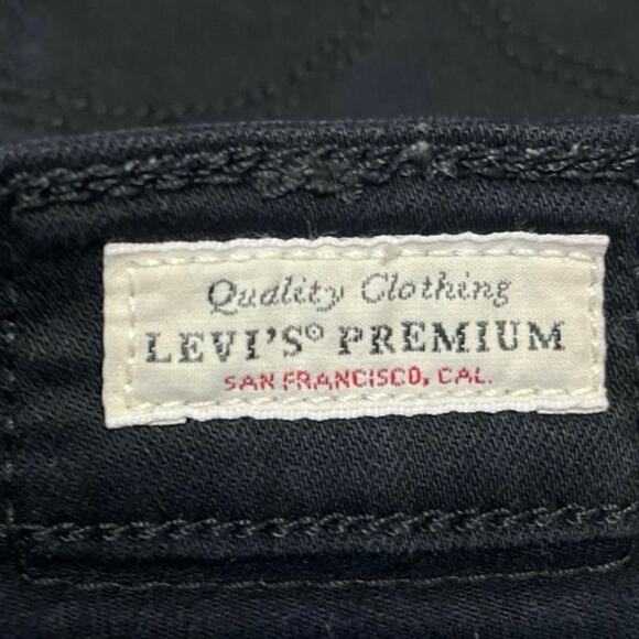 Levi's 724 High Rise Straight Crop Distressed Raw Hem Black Denim Jeans Size 25 - Picture 4 of 6